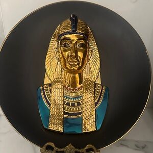 Egypt: The Splendours of an Ancient World Cleopatra: Empress & Enchantress